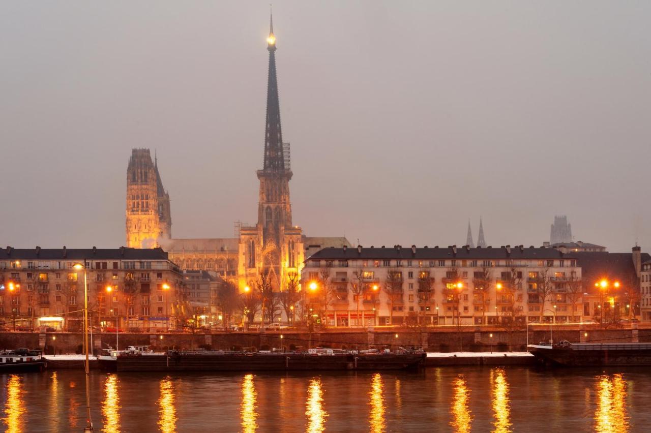 Kyriad Rouen Nord - Mont Saint Aignan Bagian luar foto